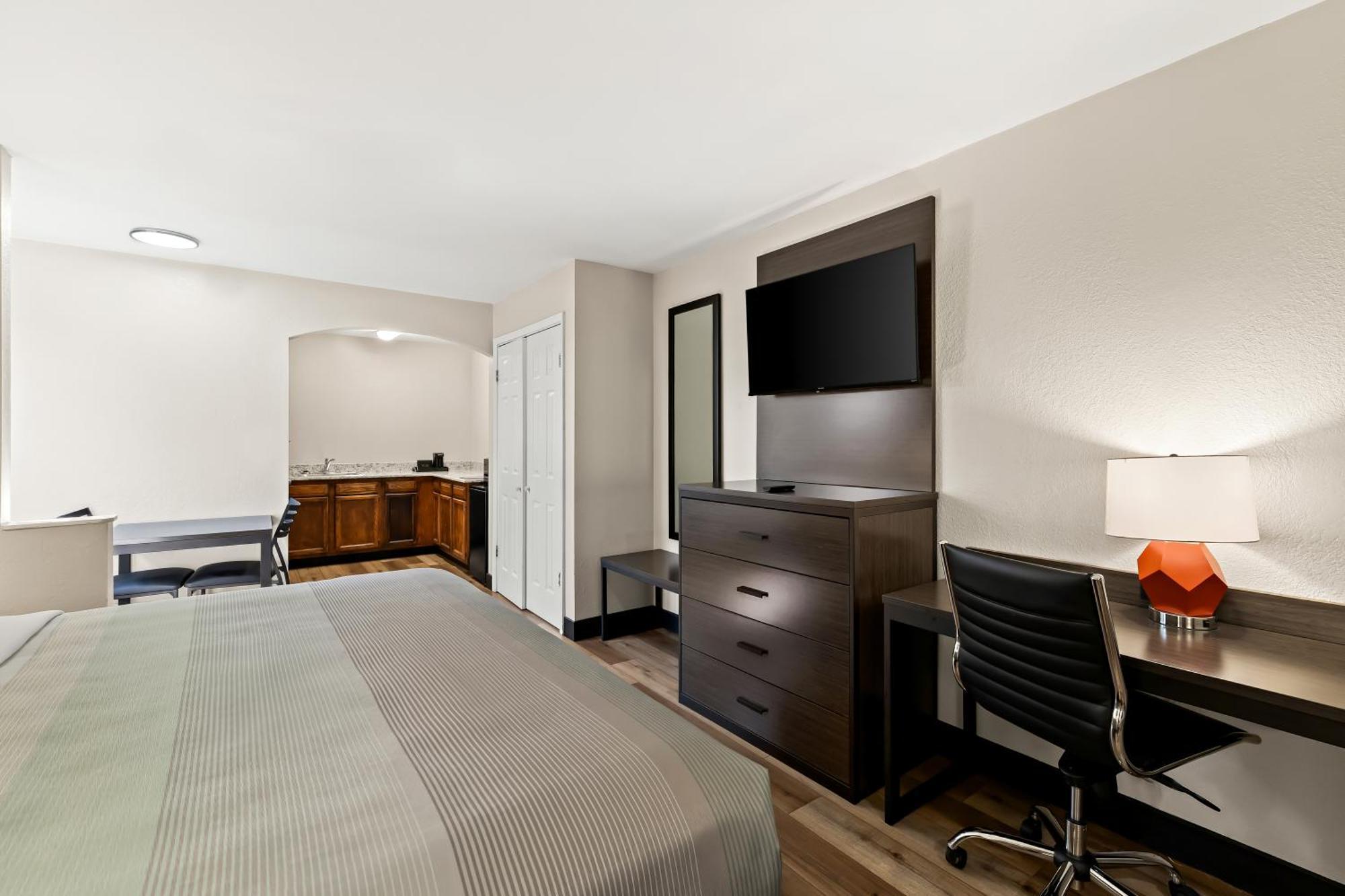 Dumas Quality Inn & Suites מראה חיצוני תמונה