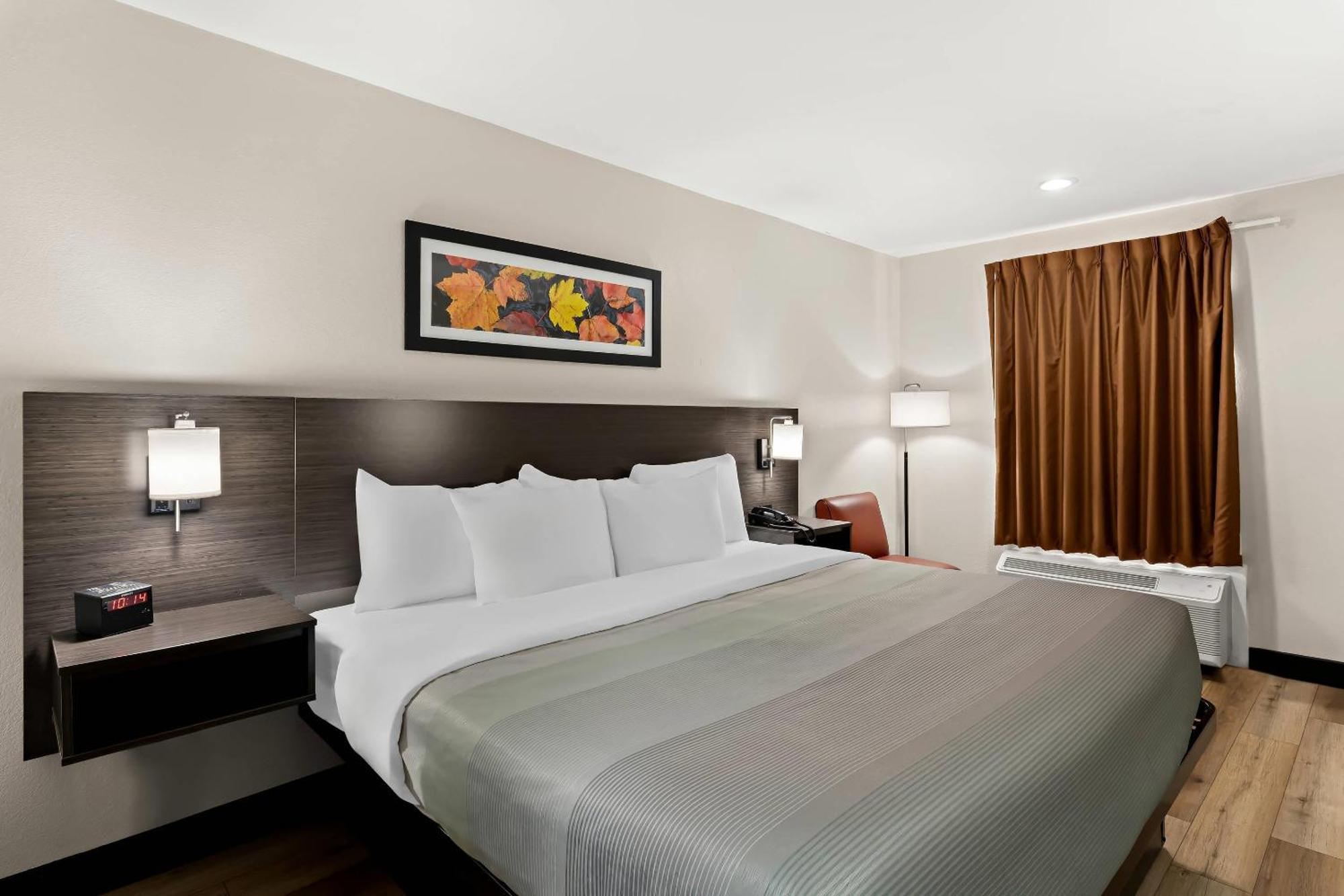 Dumas Quality Inn & Suites מראה חיצוני תמונה