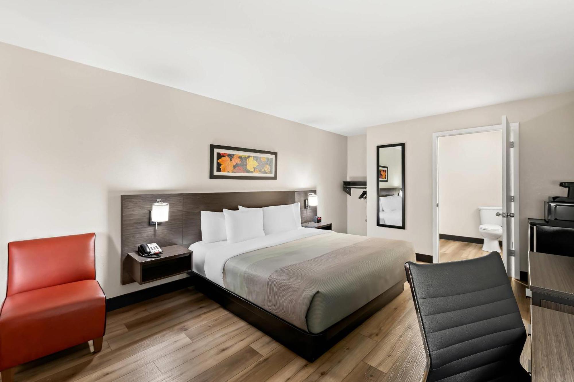 Dumas Quality Inn & Suites מראה חיצוני תמונה